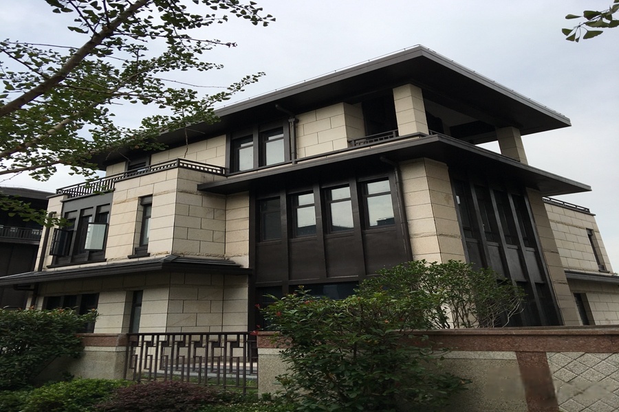 中茂世纪财富广场