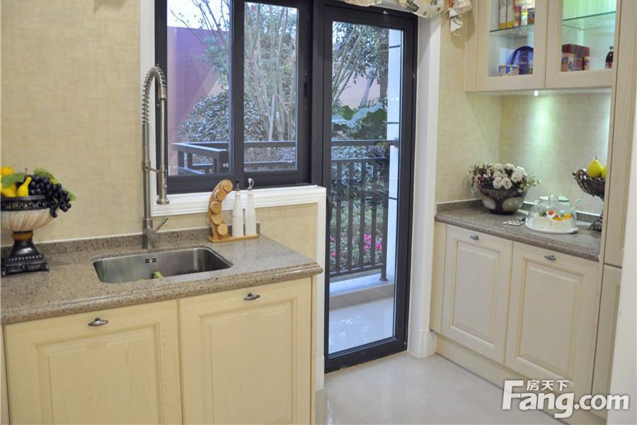 1期1、8、9栋标准层A2D2户型