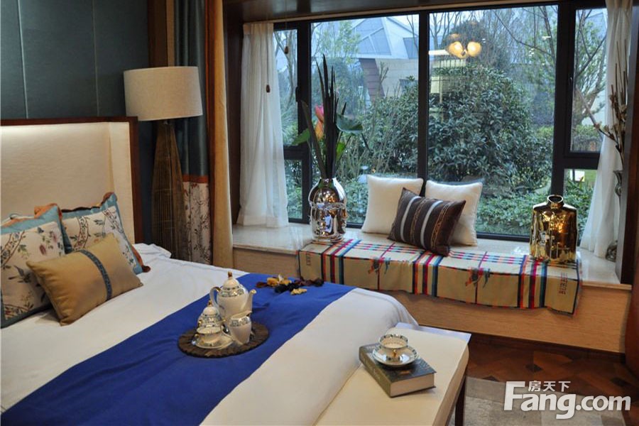 1期2、3、5、6、11栋标准层B3C3户型