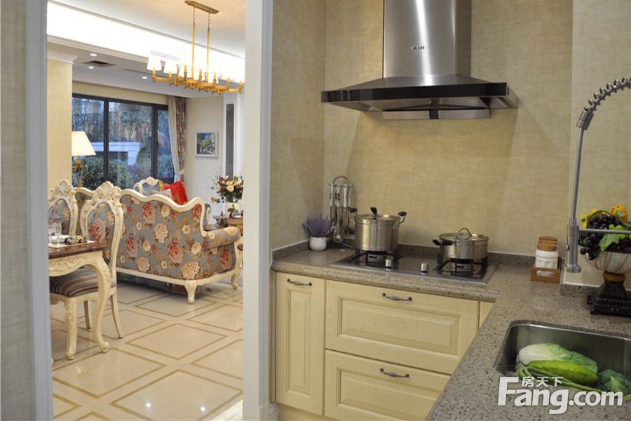 1期1、8、9栋标准层A2D2户型