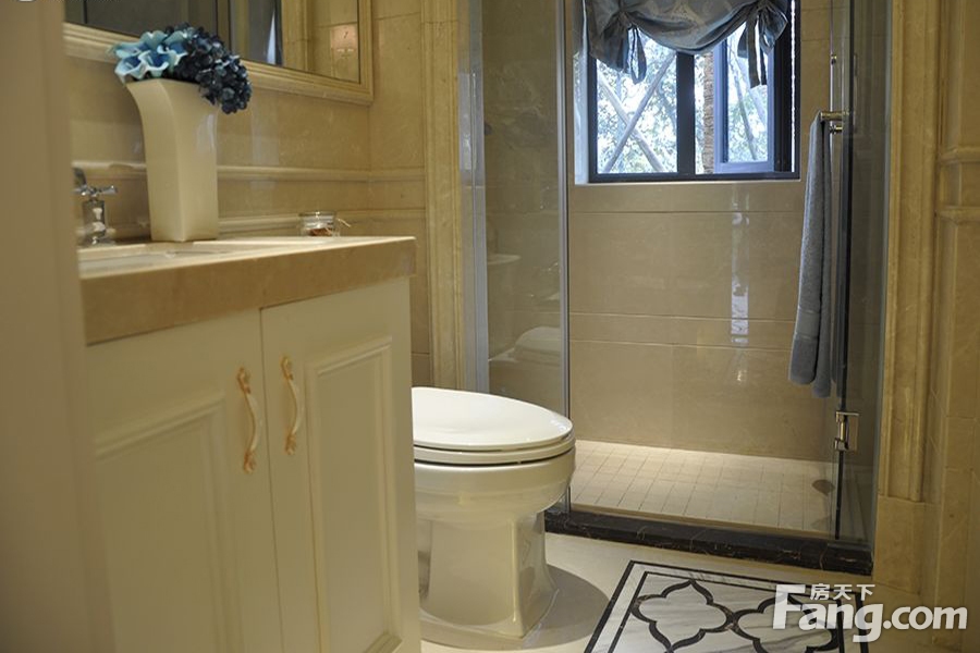 标准层168平米户型