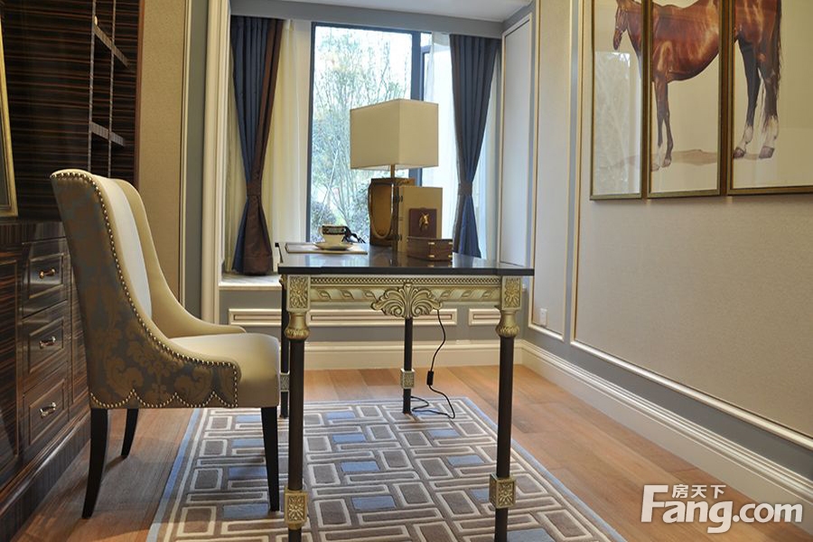 标准层168平米户型