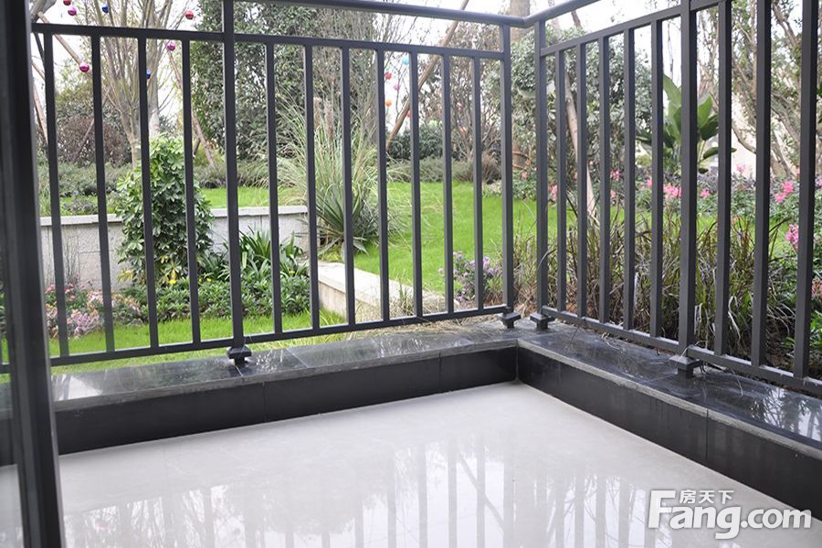 标准层168平米户型