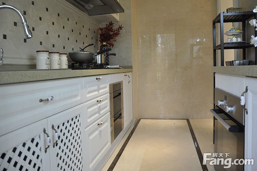 标准层168平米户型