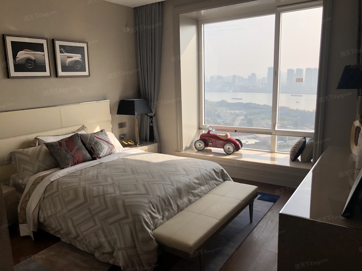 5号楼15-31层01室户型