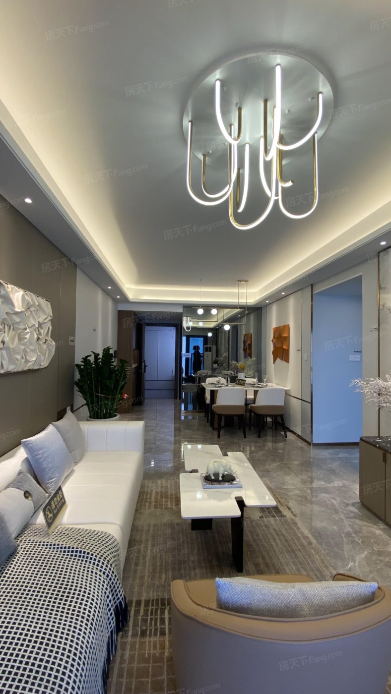 0405户型（约98-99㎡）