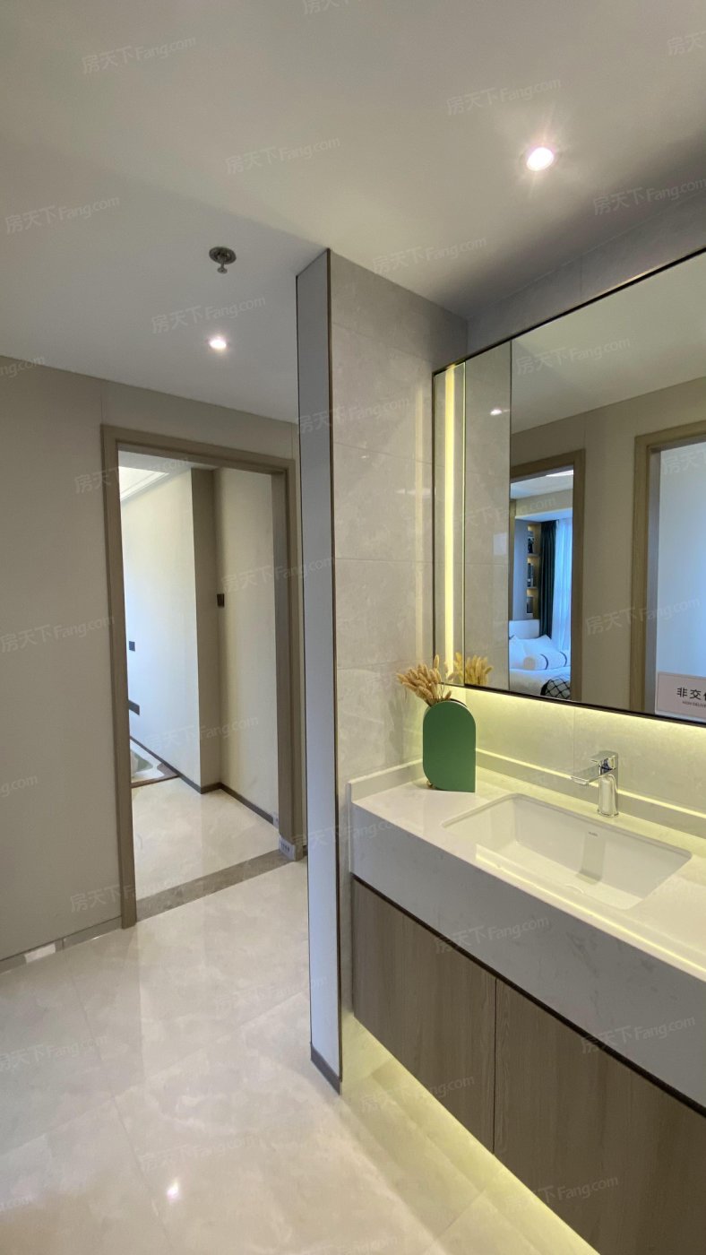 E1户型83-86㎡（三房两厅一卫）